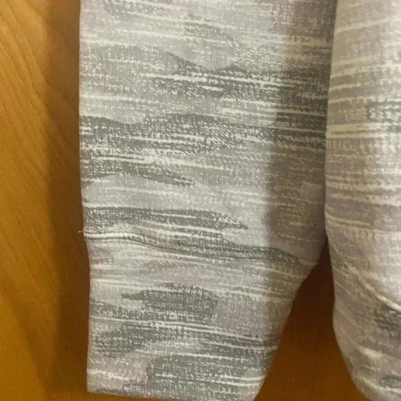 Eddie Bauer Ultra Soft Sweatshirt Camo Grey Size Xxl NWT - Picture 6 of 13